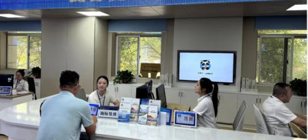 喜迎党代会 奋进新征程丨娄底这五年：托举市场活力 守护万家安宁