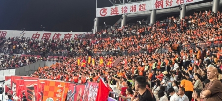 场上是对手  场下是兄弟  “娄邵一家亲”成湘超最美注脚