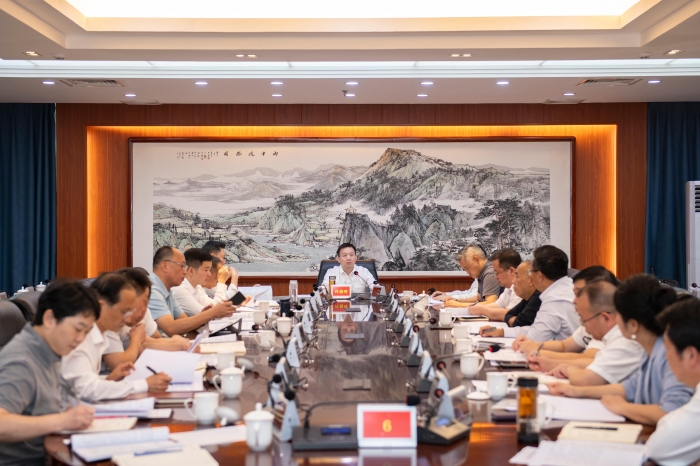 何朝晖：补齐短板 精准发力 持续擦亮全国文明城市底色